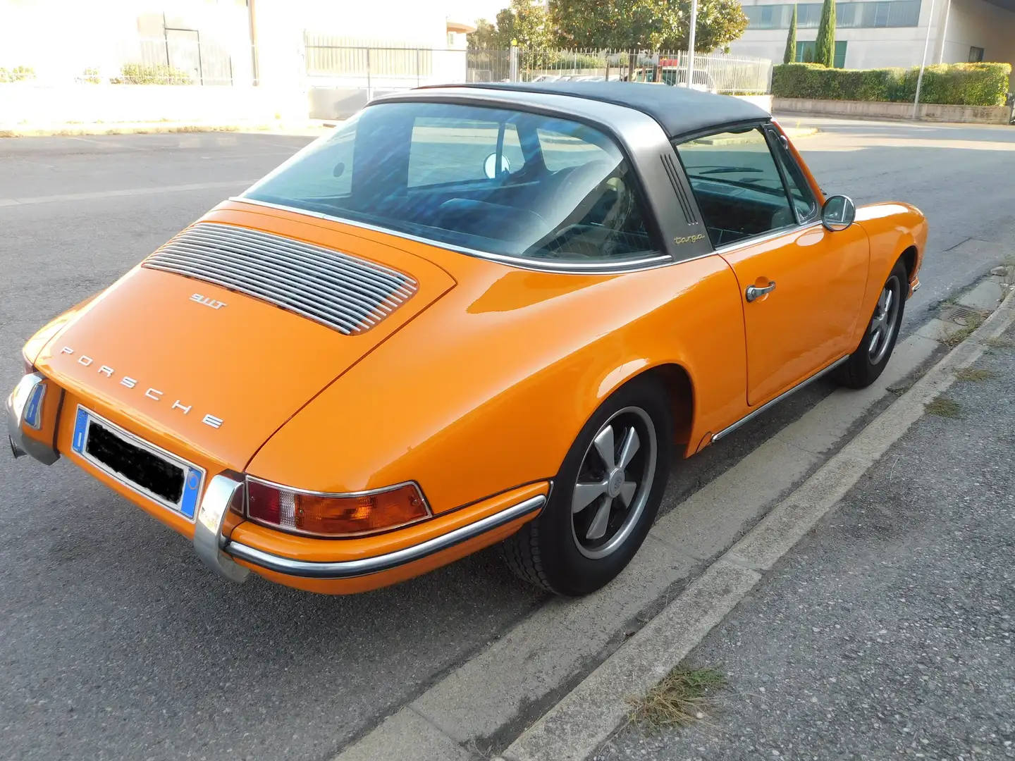 Porsche 911 2.2 T Targa Arancione - 1