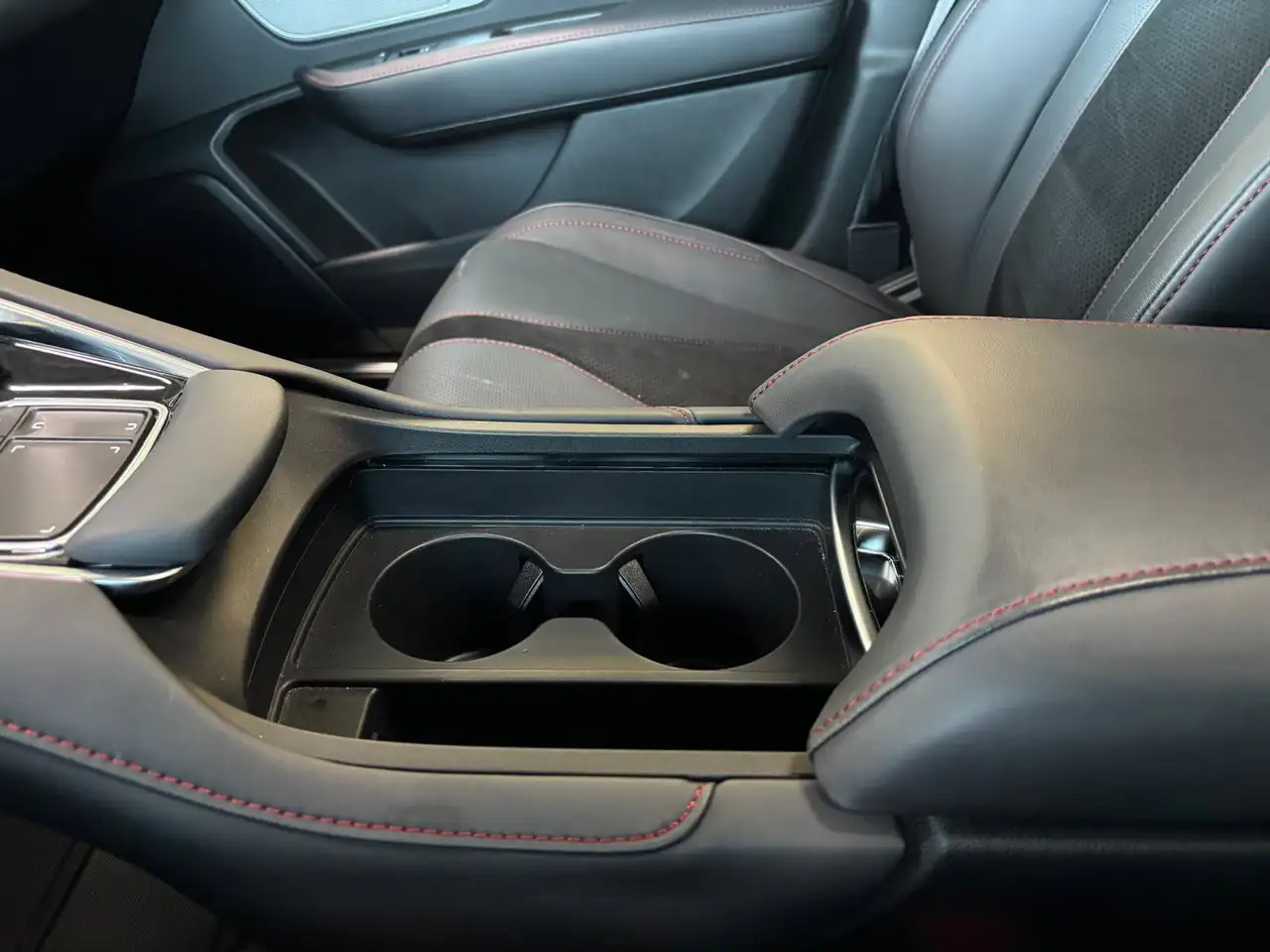 Acura RDX снимка Acura RDX