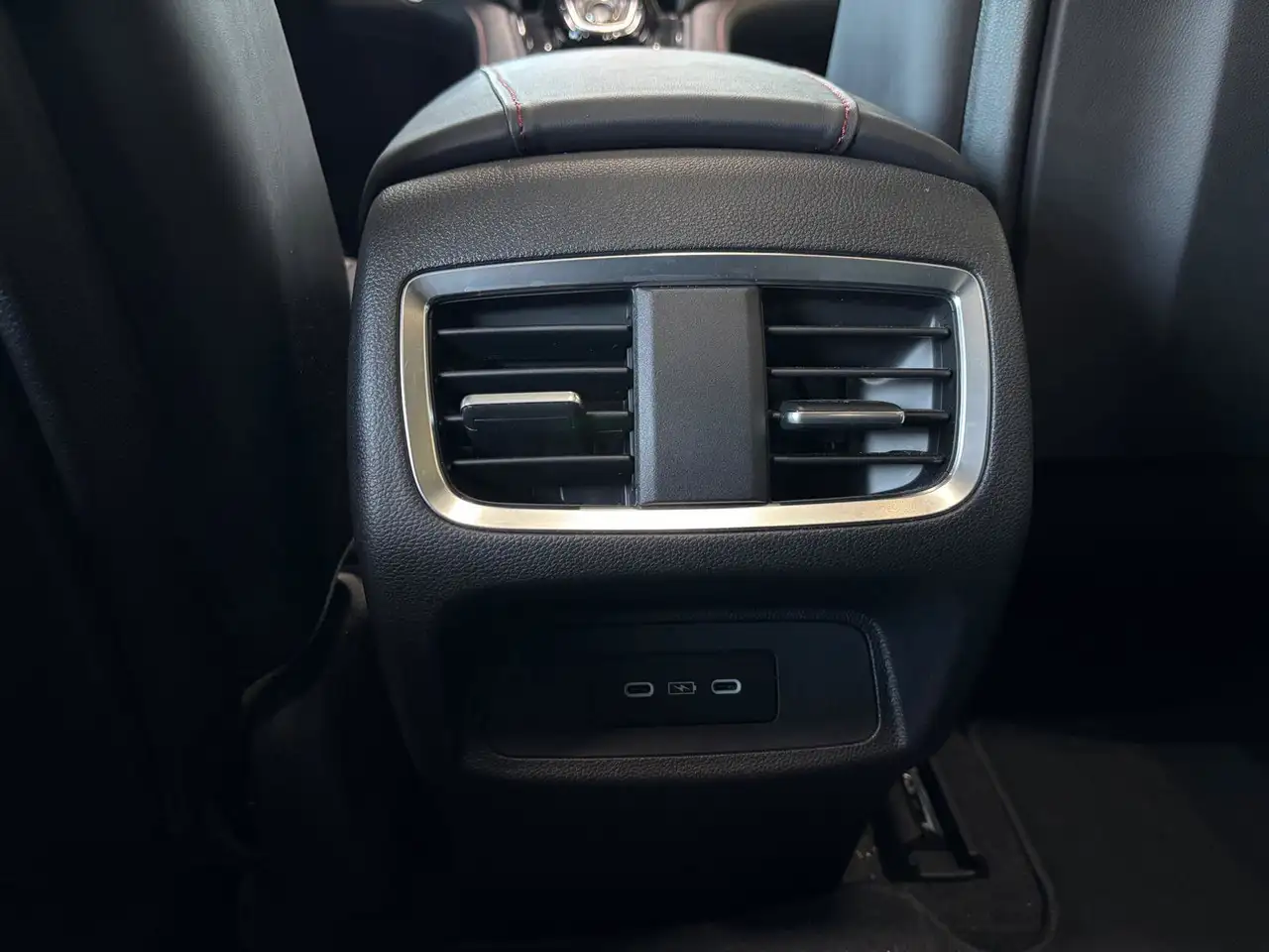 Acura RDX снимка Acura RDX
