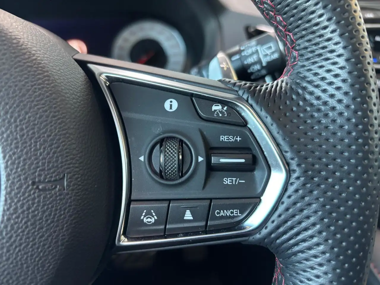 Acura RDX снимка Acura RDX