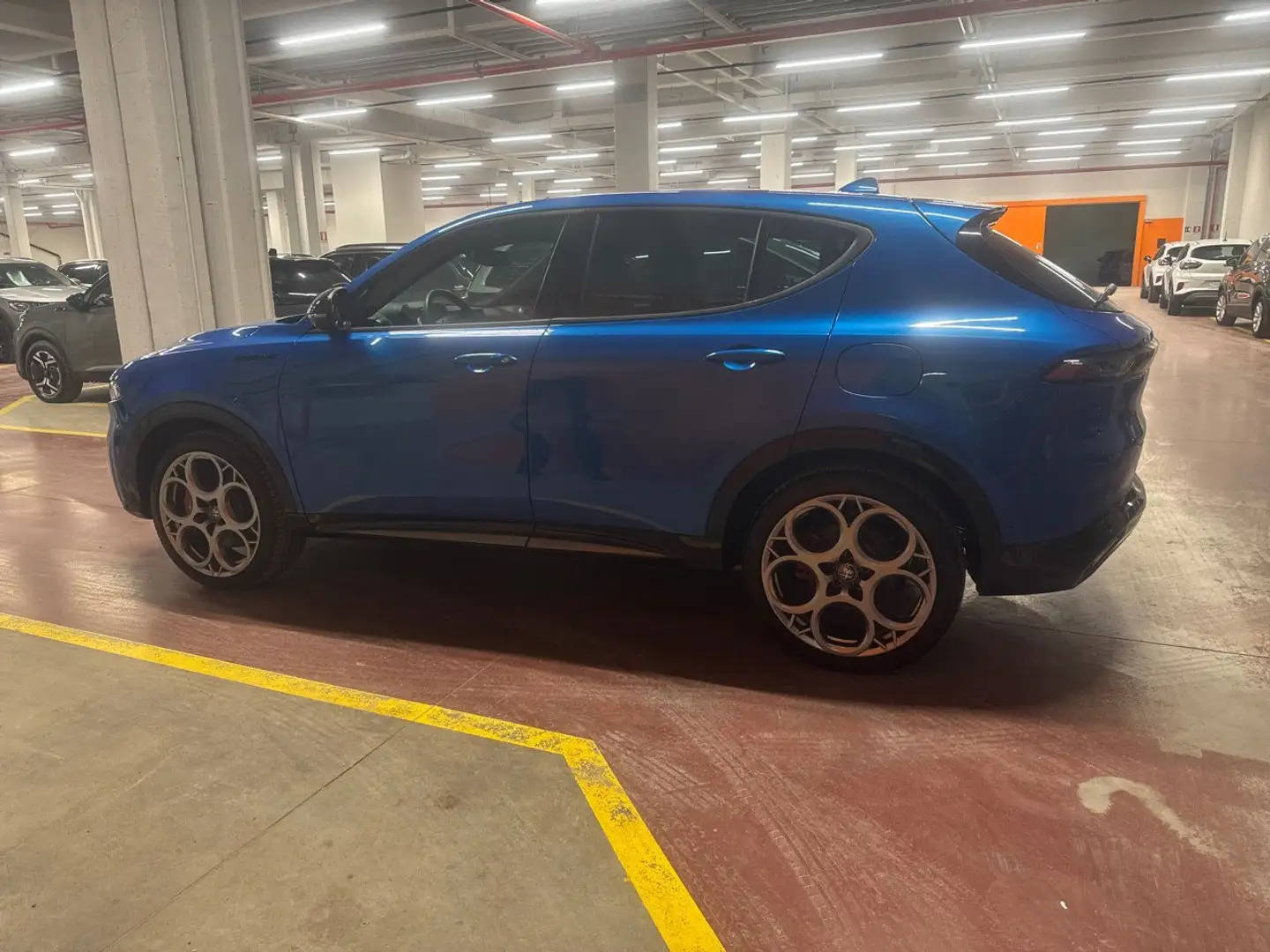 Alfa Romeo Tonale 1.3 280cv Plug in Hybrid AT6 Speciale Q4 Blu/Azzurro - 2
