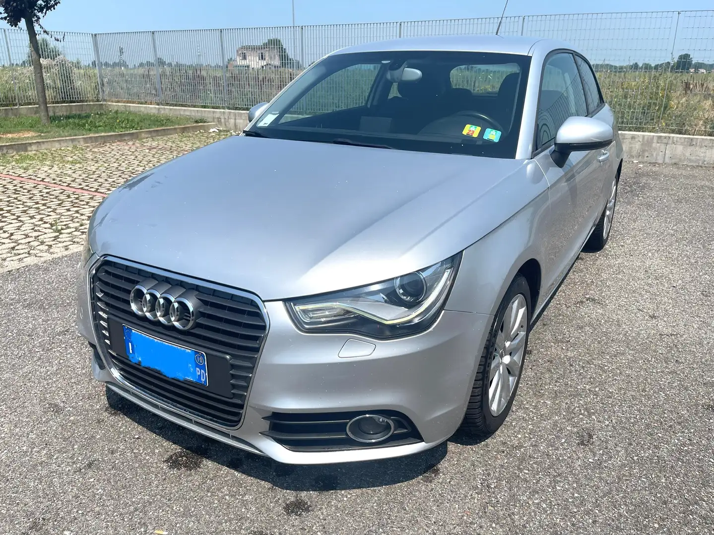 Audi A1 1.4 tfsi Ambition 122cv s-tronic - 1