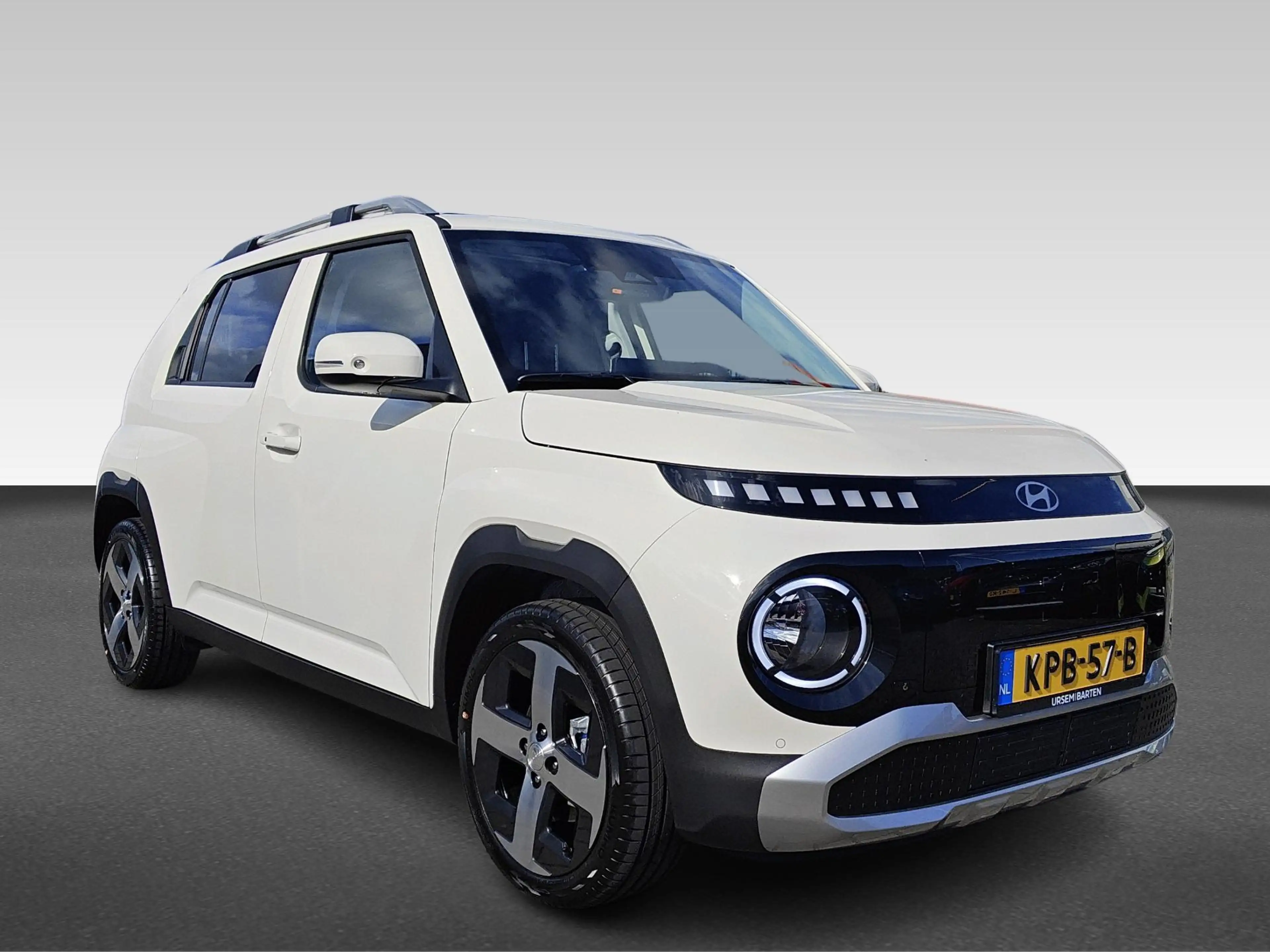 Hyundai Inster Pulse Advanced 42 kWh | Achteruitrijcamera | Apple — photo 8