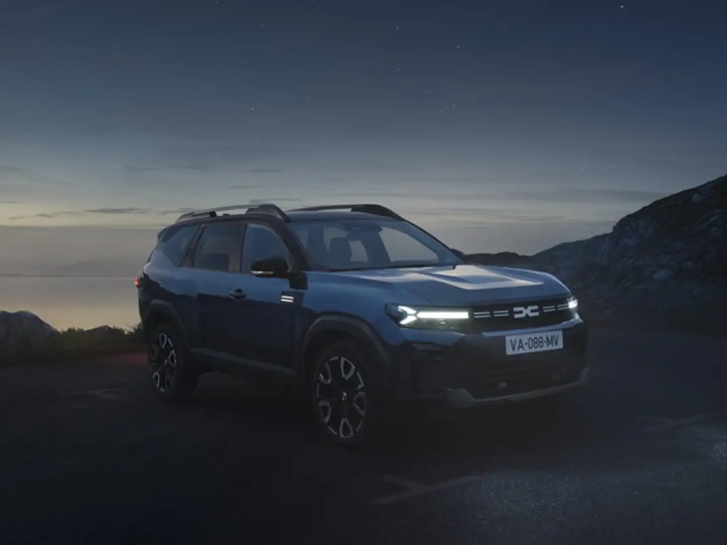 Dacia Bigster 1.2 TCe 130 CV MHEV 4x4 Essential Bianco - 1