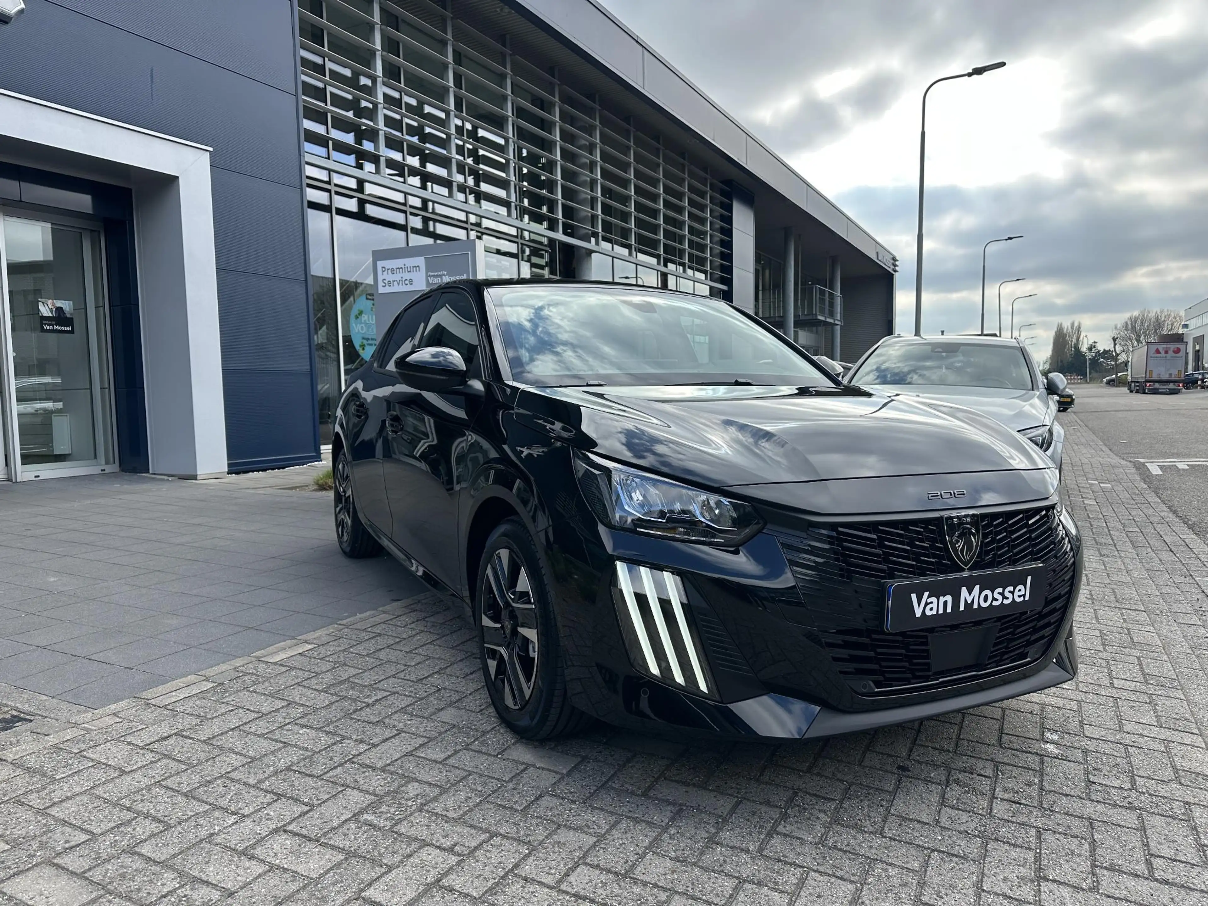 Peugeot e-208 EV Style 50 kWh Navigatie | Apple Carplay/Android — photo 4