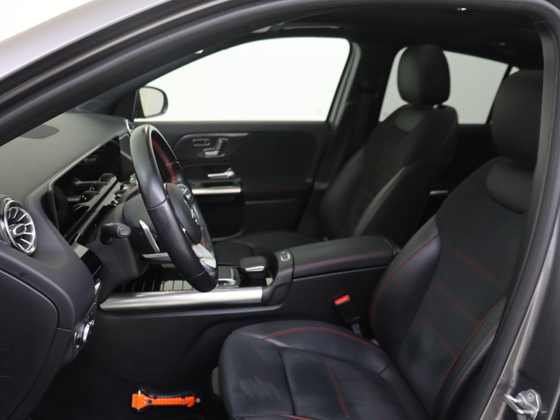 Mercedes-Benz GLA 200 Business Solution AMG / Memory-Stoelen / Panaroma- — photo 11