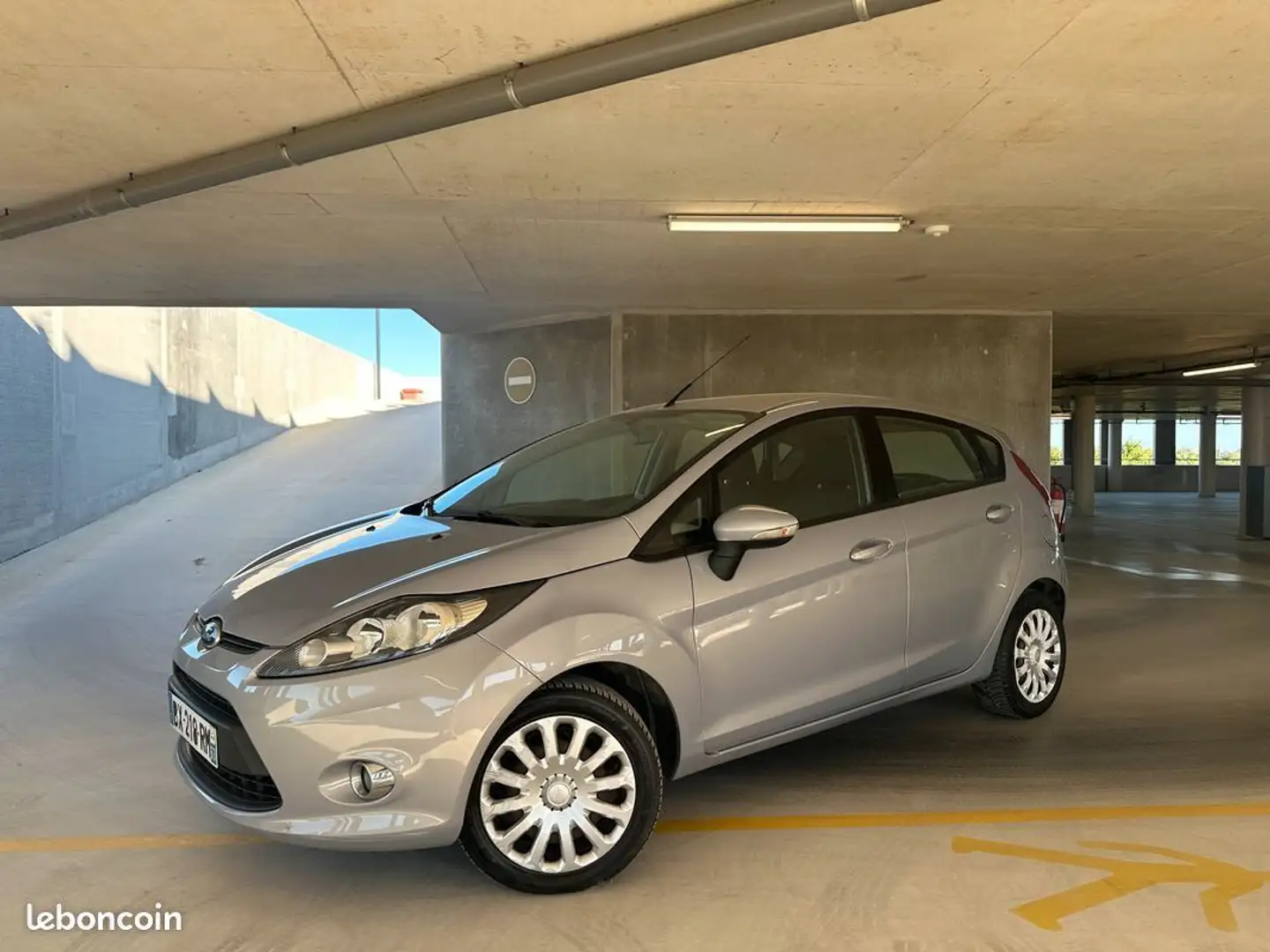Ford Fiesta V 1.25i Trend 12 MOIS GARANTIE - 1