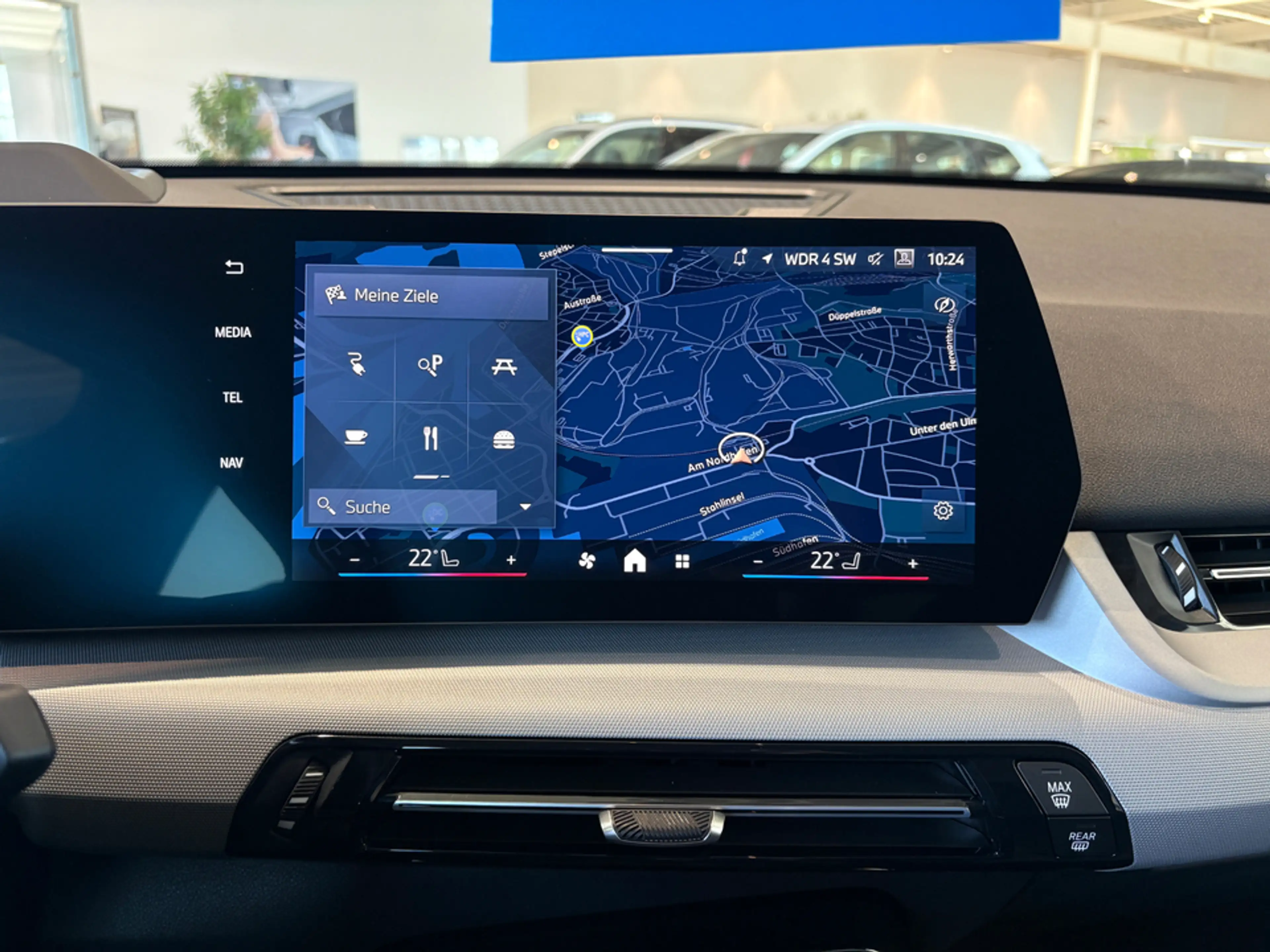 BMW iX2 ix2 xDrive30 Navi Tempom.aktiv Bluetooth PDC HeadU — photo 15