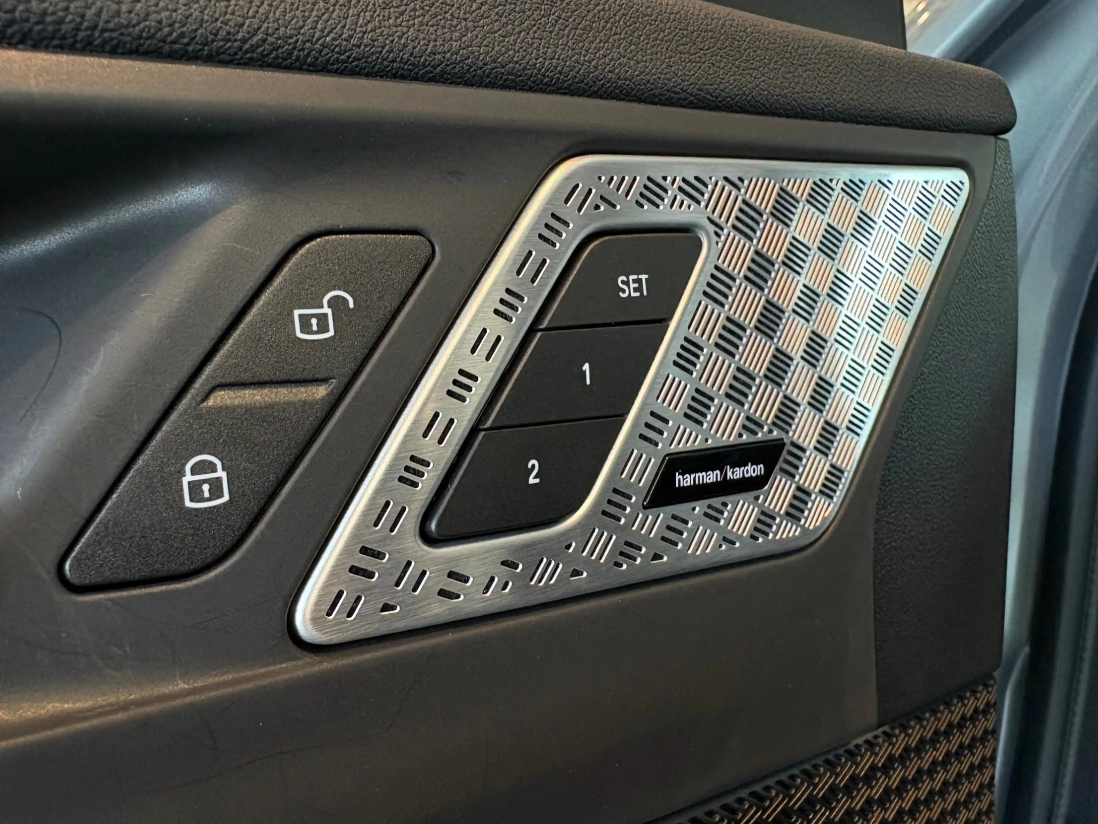 BMW iX2 ix2 xDrive30 Navi Tempom.aktiv Bluetooth PDC HeadU — photo 6