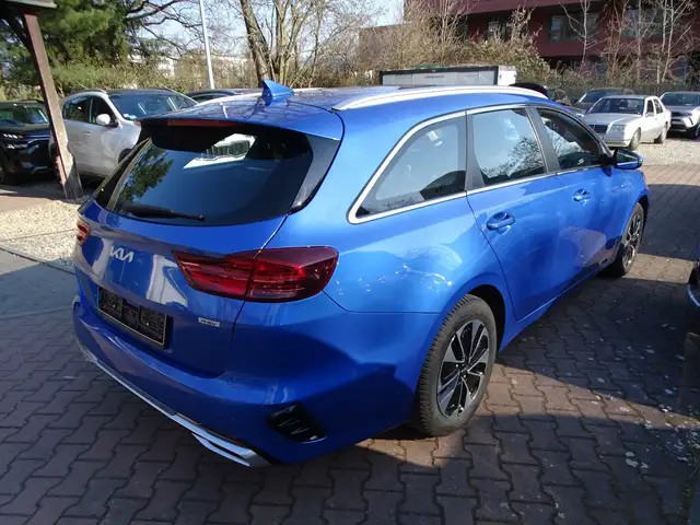 Kia Ceed view 6