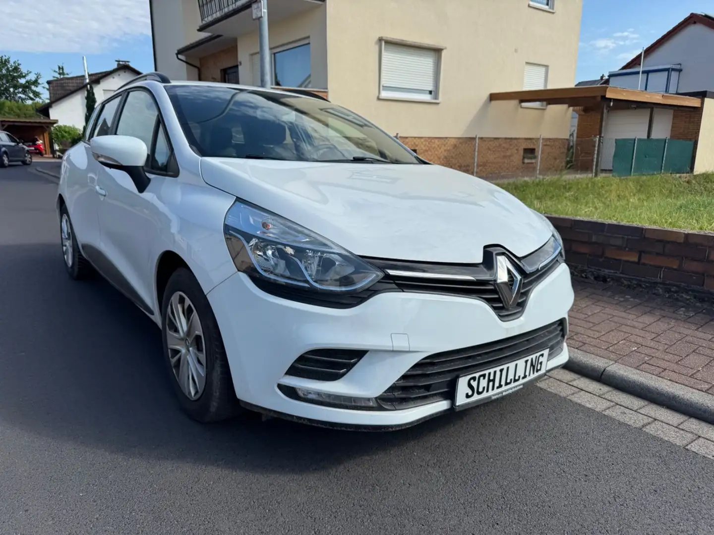 Renault Clio IV Grandtour 1Hand+NAVI+PDC+Tempomat Weiß - 2