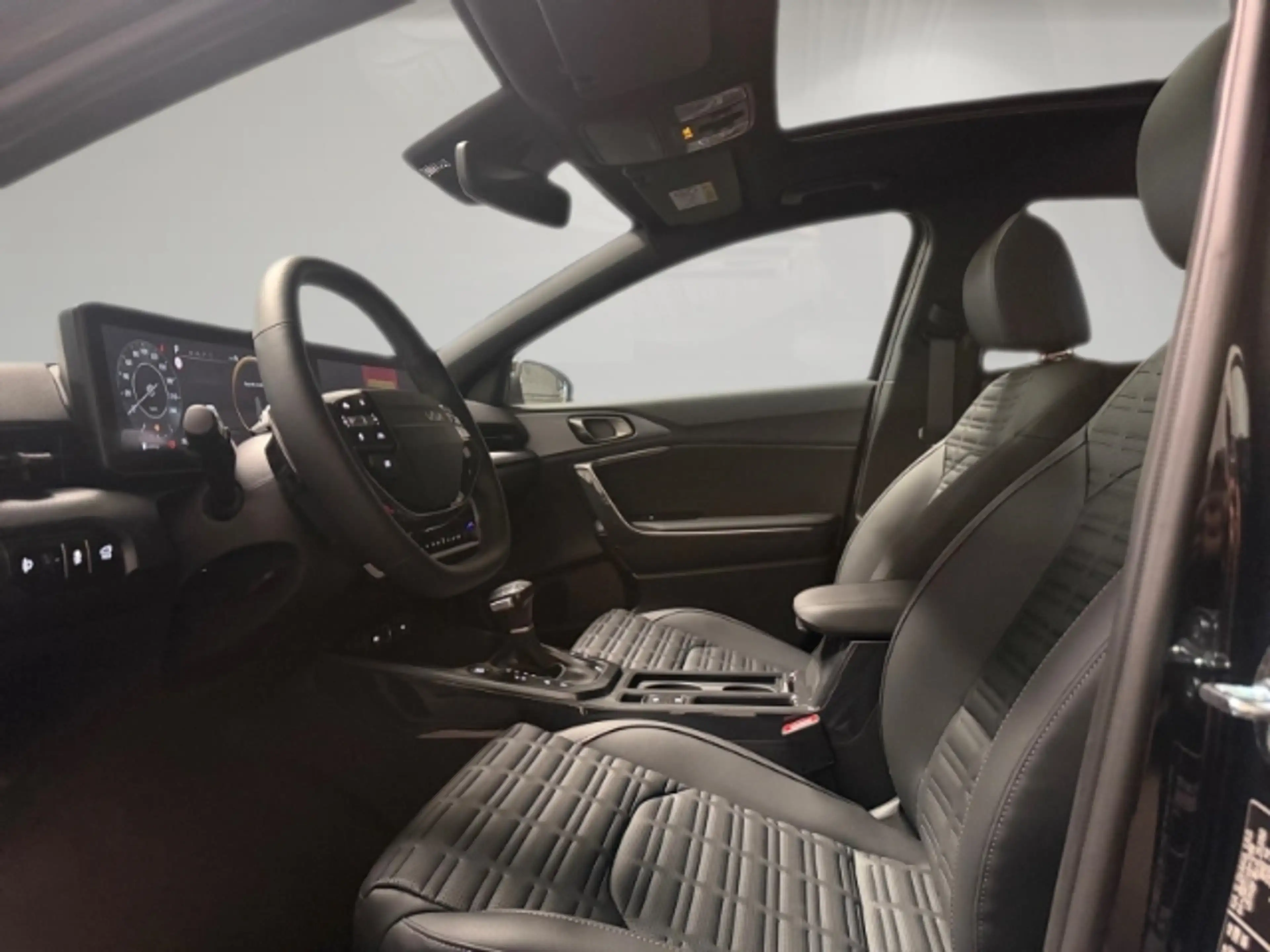 Kia XCeed Spirit 1.6 GLASDACH,MEMORY,CARPLAY,LED,SITZHZG — photo 7