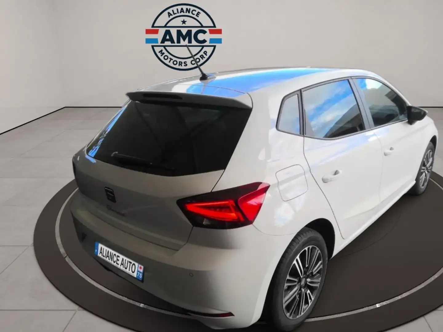 SEAT Ibiza - 07/2024 5.101 KMS COPA 1.0 TSI 115CH Blanc - 2