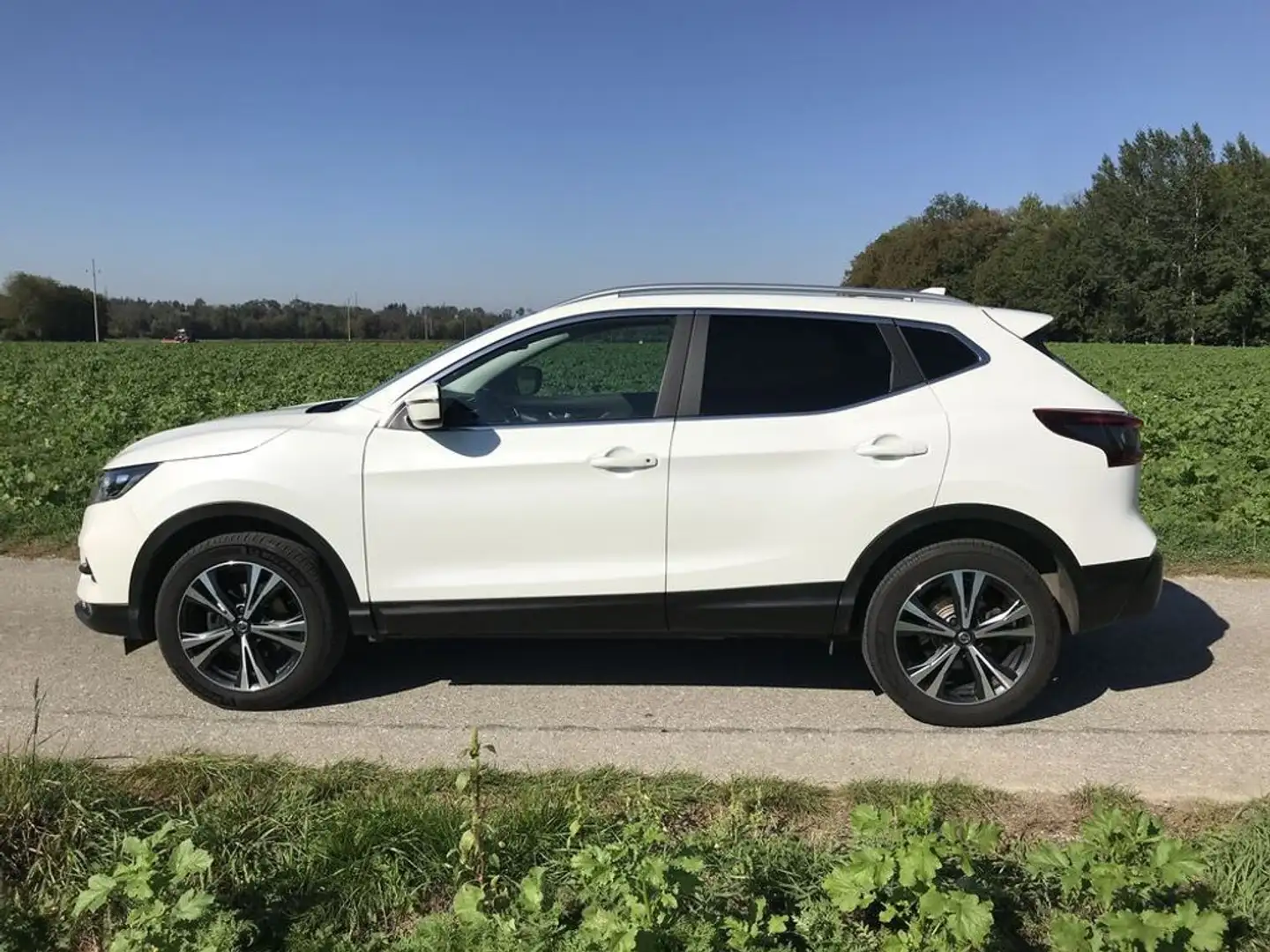 Nissan Qashqai N-Way ''Hermine'' Weiß - 1