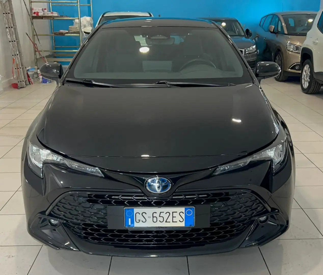 Toyota Corolla Berlina 1.8h Active auto Noir - 2