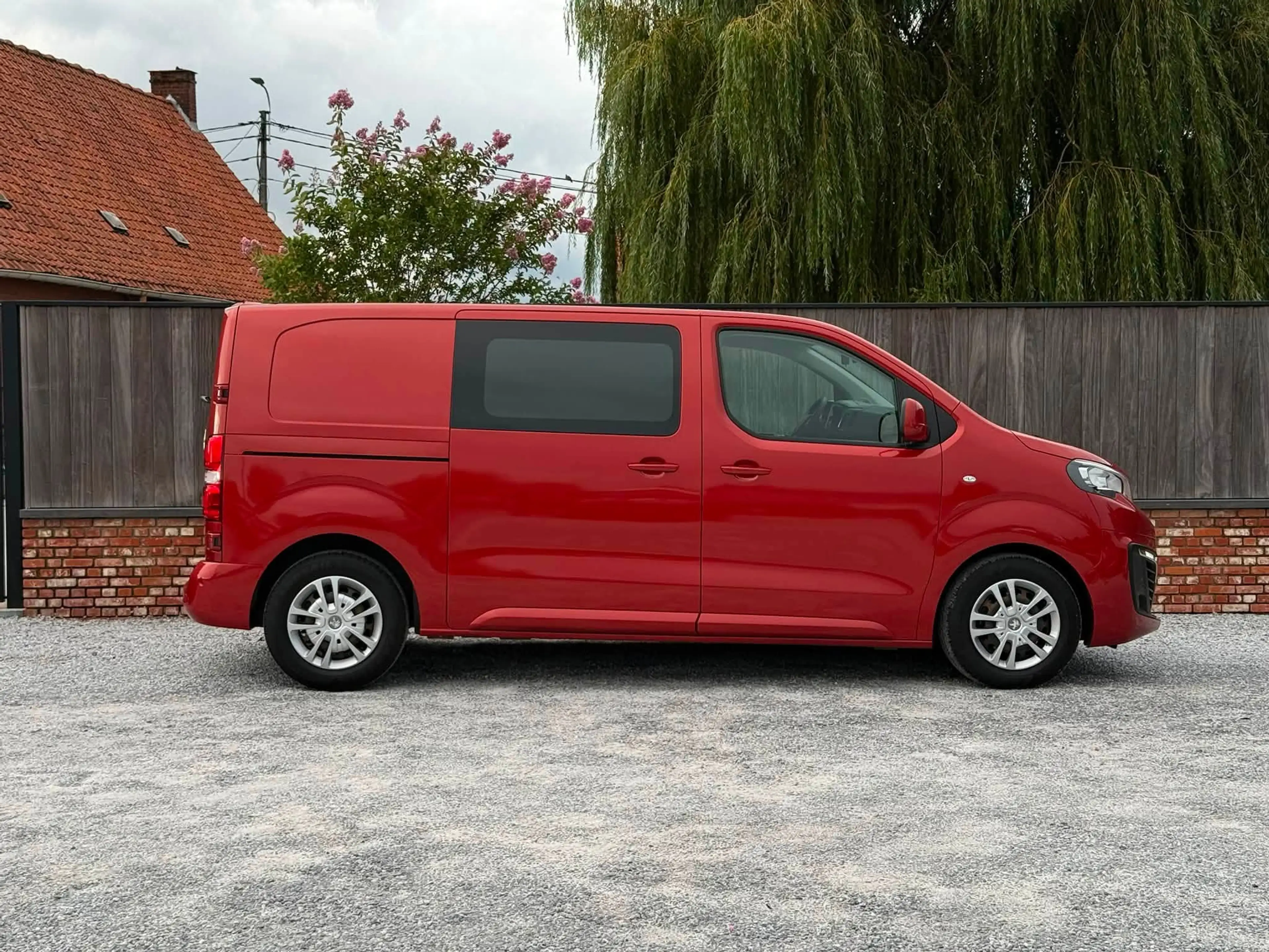 Peugeot Expert /2.0hdi/EAT8/89000km/trekhaak/camera/carplay/airco — photo 6