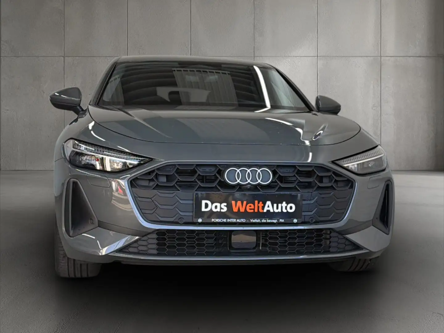 Audi A5 Limousine TFSI Grau - 2