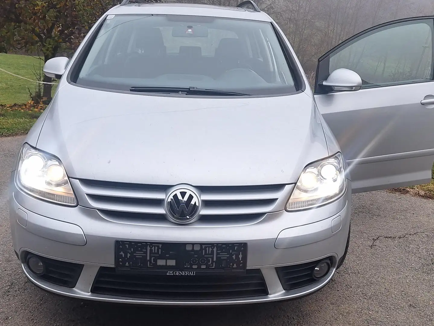 Volkswagen Golf Plus Golf Plus Comfortline 1,9 TDI DSG DPF Comfortline Silber - 1