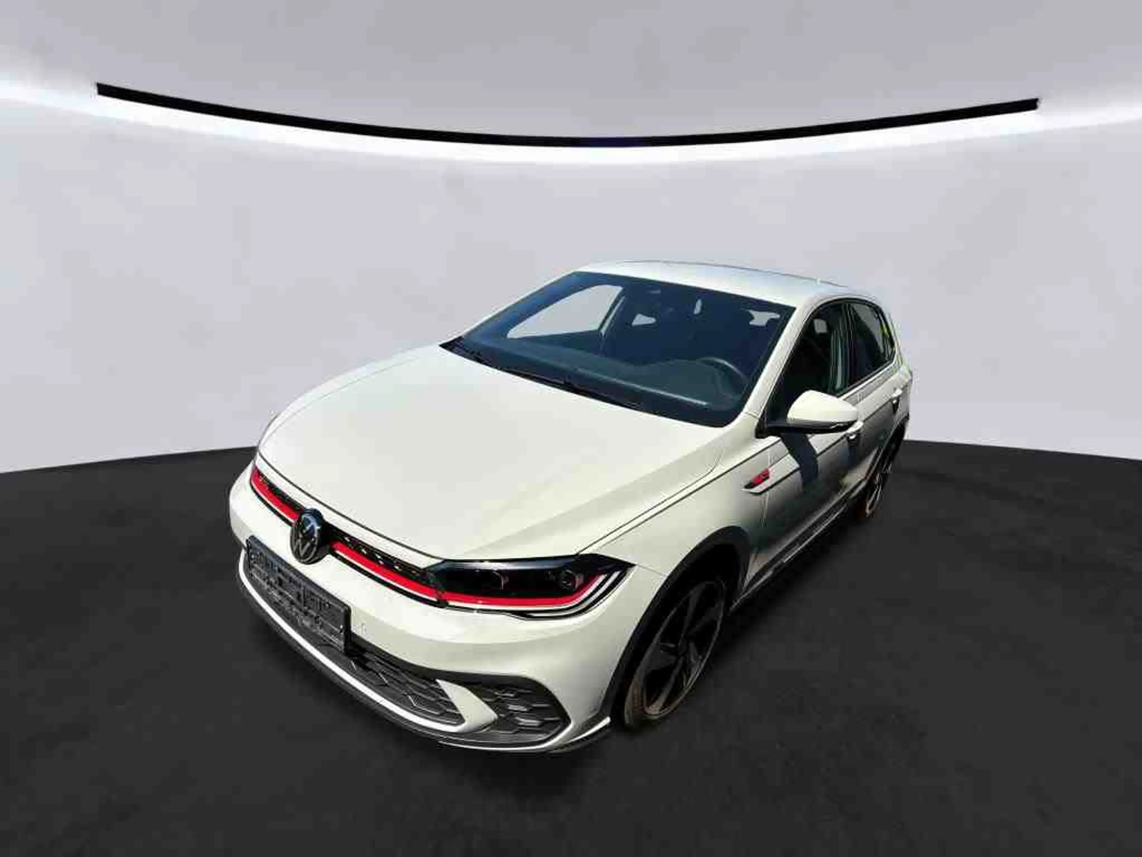 Volkswagen Polo GTI 2.0 TSI DSG ACC Travel Sitzh LED PDC — photo 2