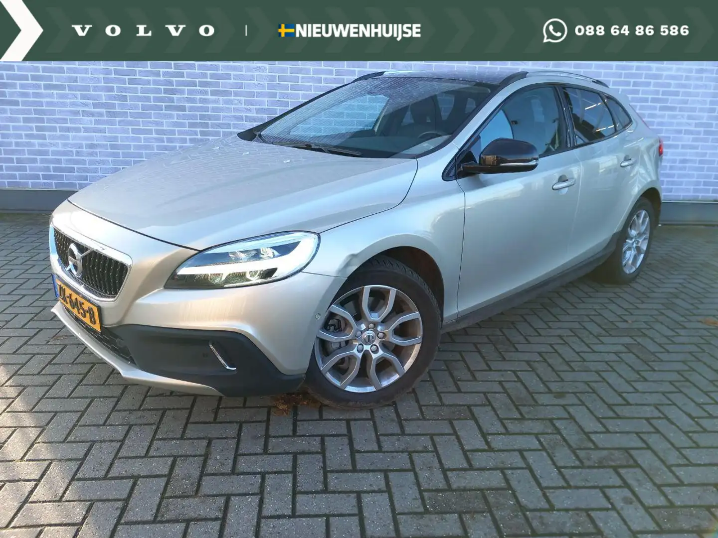 Volvo V40 Cross Country 1.5 T3 Polar+ Luxury | Navi | Lederen Bekleding | Brun - 1
