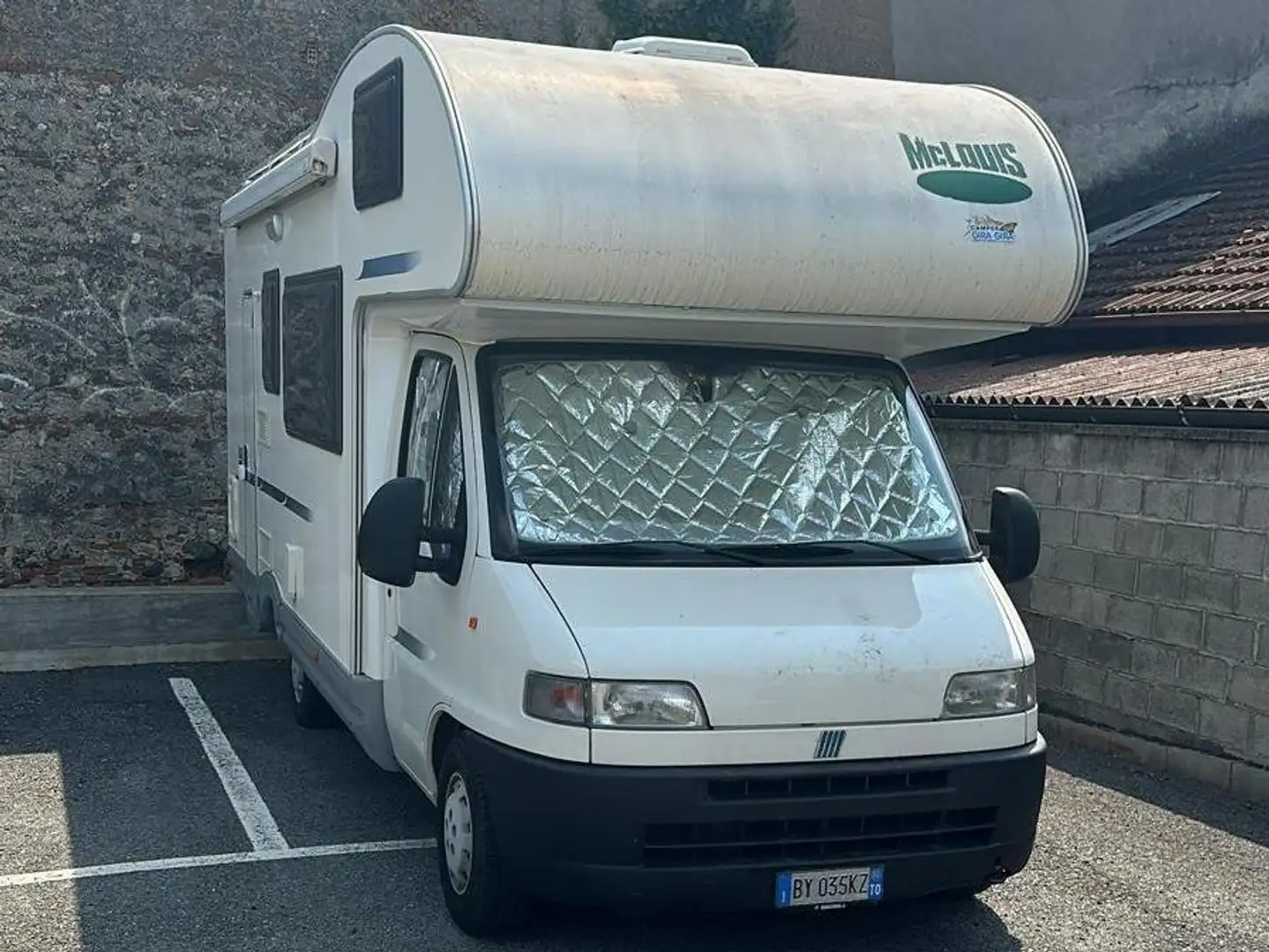 Caravans-Wohnm McLouis Glen 560 Mansardato Blanc - 2