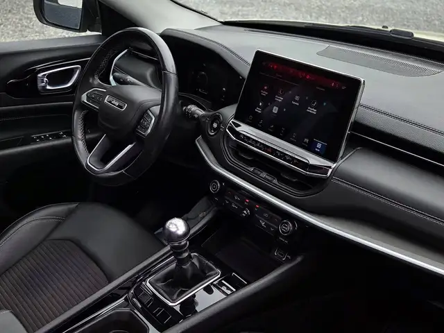 Jeep Compass view 10