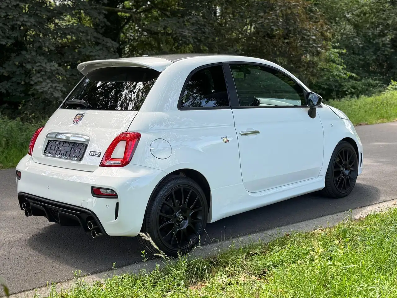 Abarth 595 2022 — фото 6
