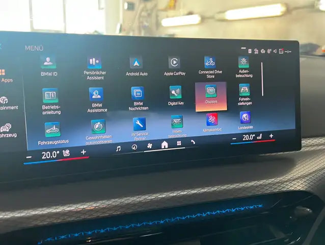 BMW 4 Series view 13