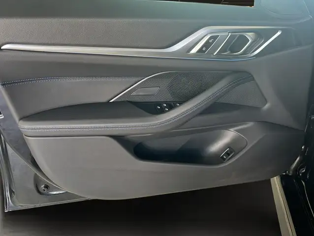 BMW 4 Series view 5