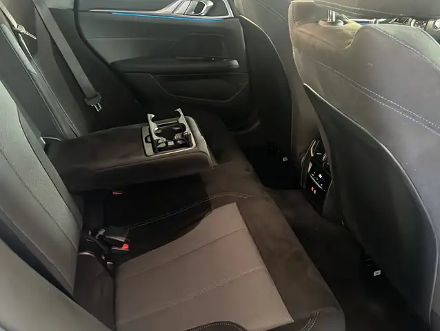 BMW 4 Series view 20