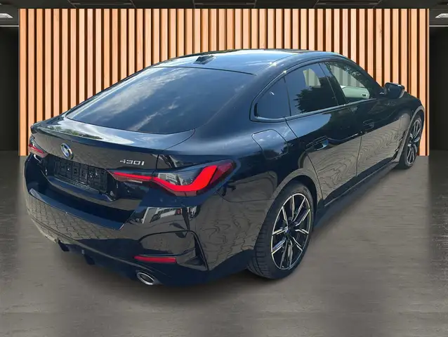 BMW 4 Series view 23