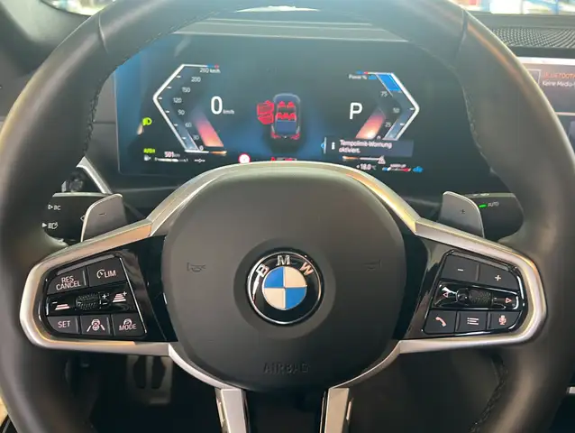 BMW 4 Series view 9