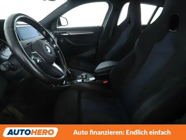 BMW X2 view 10