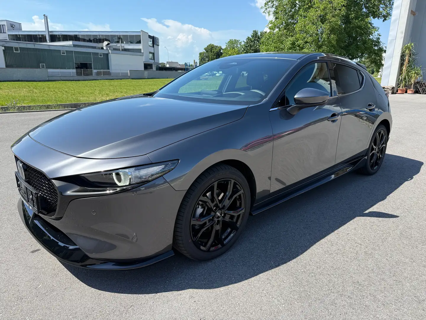 Mazda 3 G140 Exclusive-Line Automatik Sport Paket Grau - 1