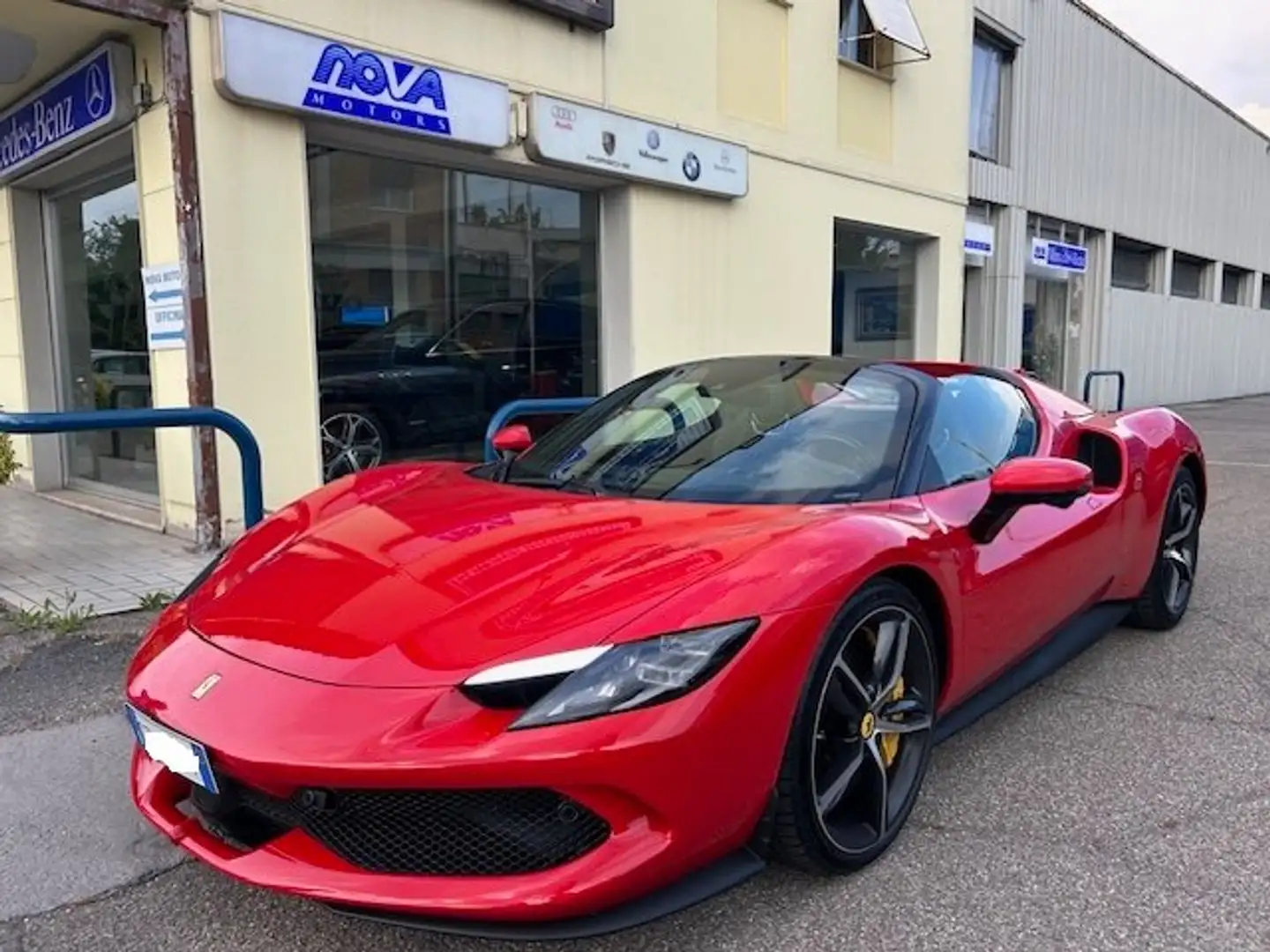 Ferrari 296 296 GTS 3.0 SUBENTRO LEASING PRONTA CONSEGNA Piros - 1