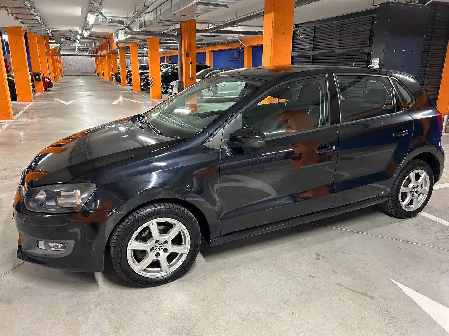 Volkswagen Polo 1.2 TDI ADVANCE Negro - 1