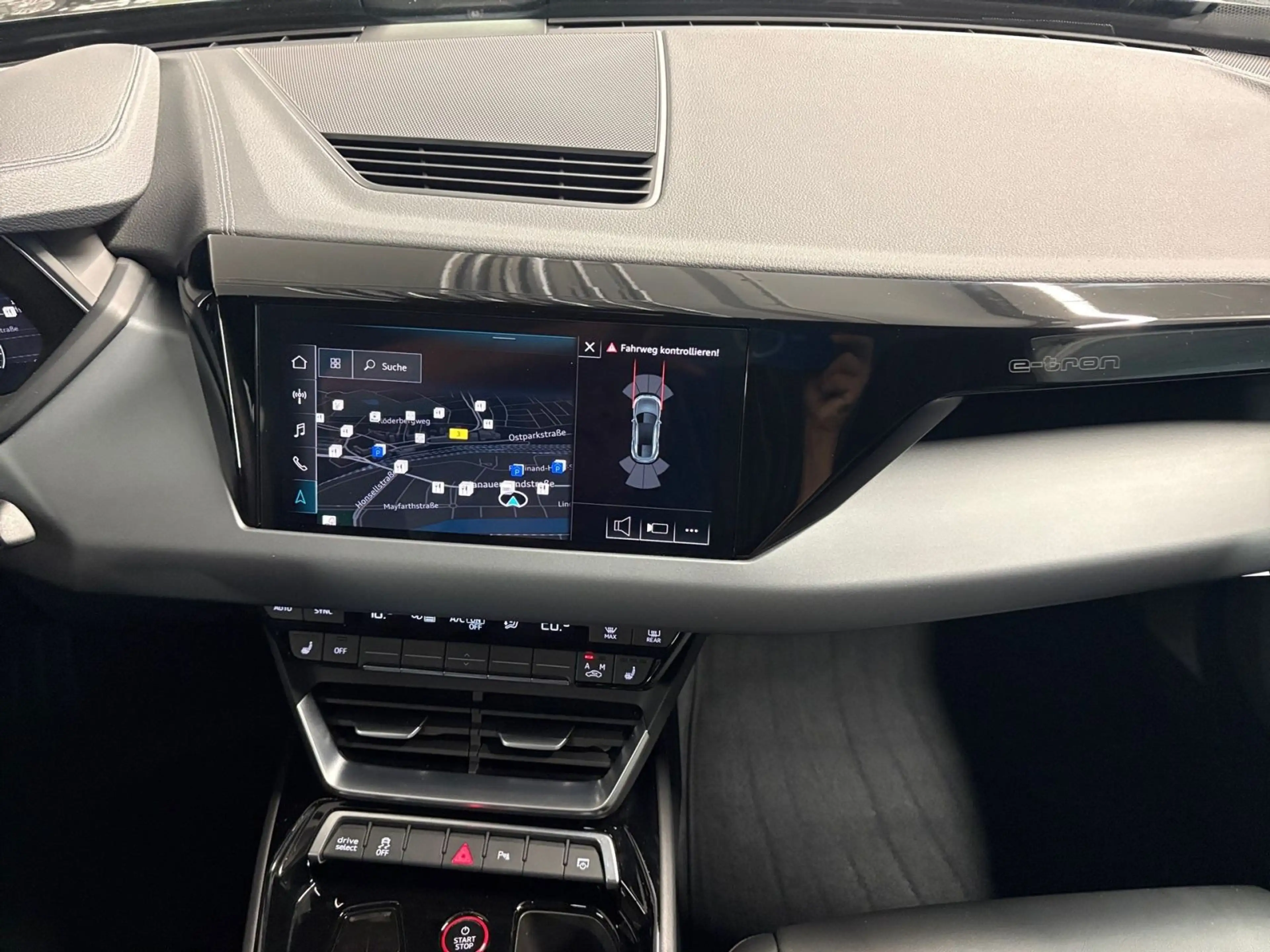Audi e-tron GT B&O Alarmanlage DAB MatrixLED — photo 12