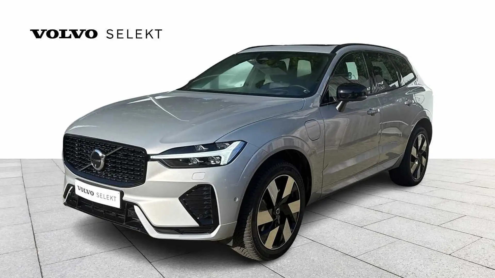 Volvo XC60 Recharge Ultimate Dark, T6 AWD Plug-in hybride Argent - 1