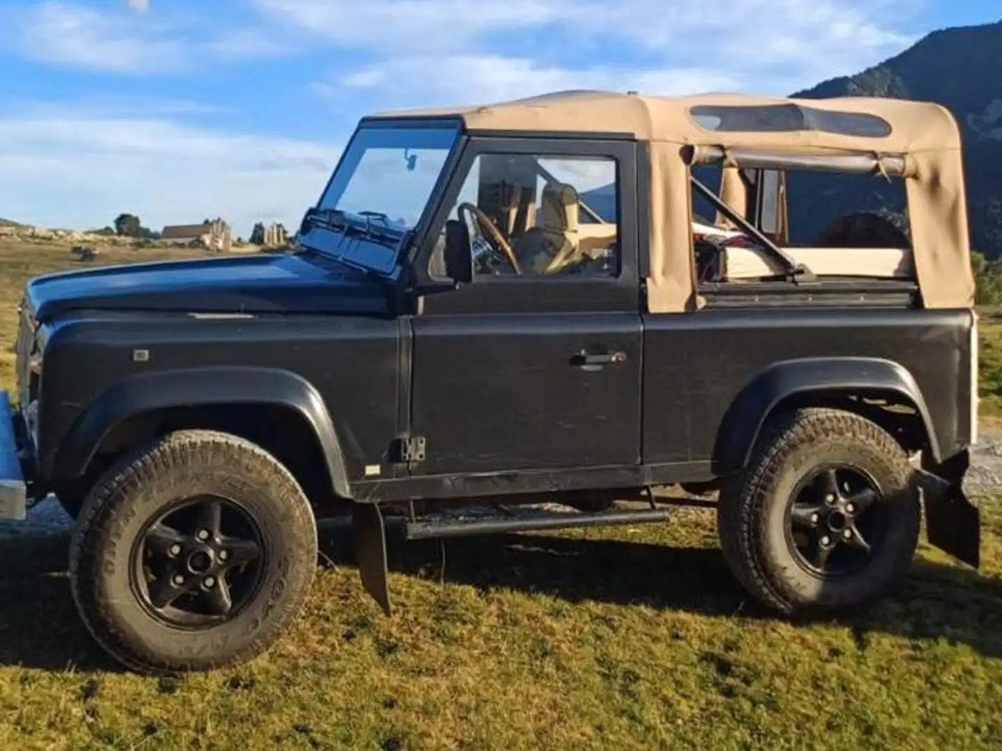 Land Rover Defender Defender 90 TDI Techo Duro Negro - 1