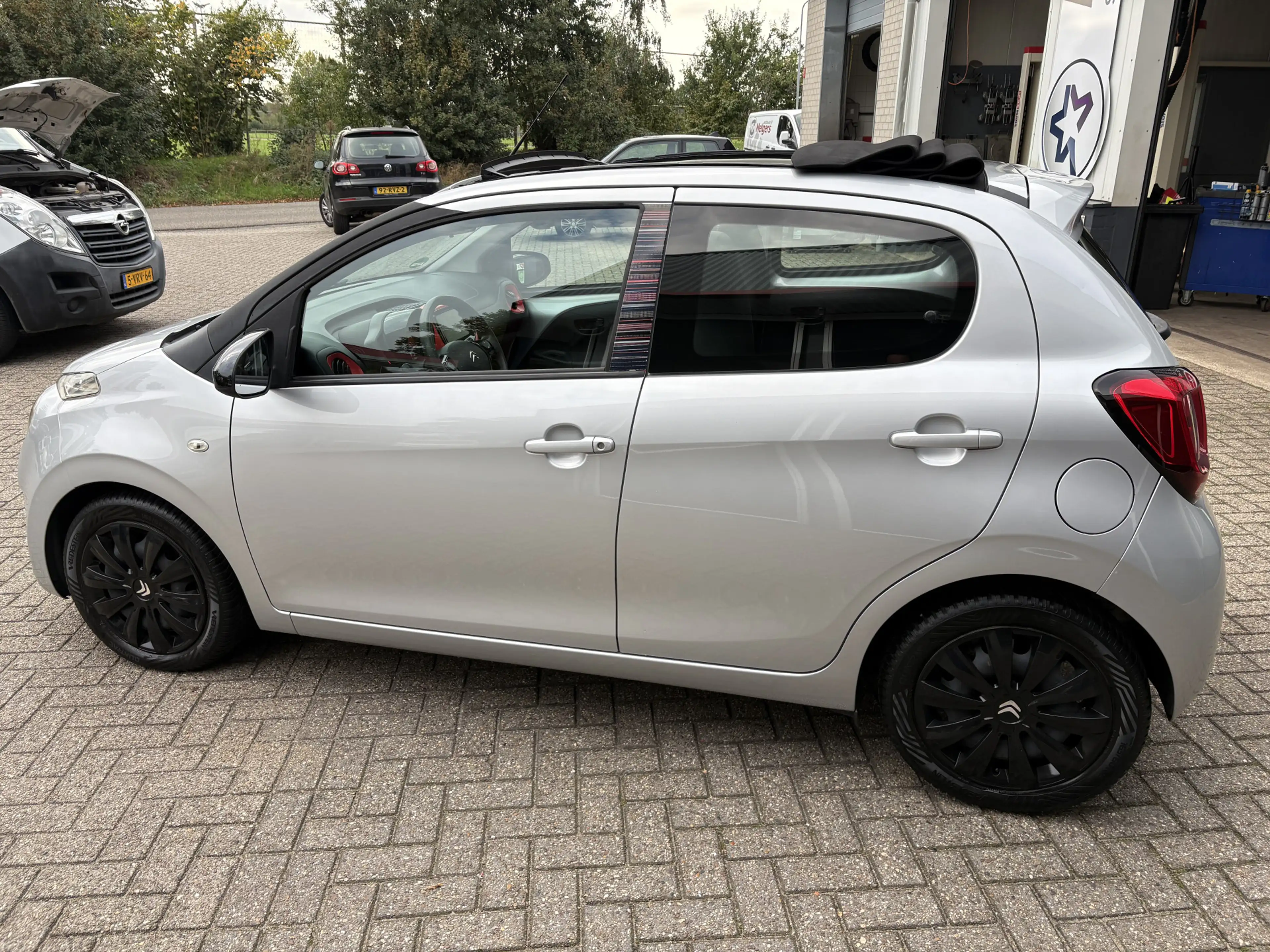 Citroen C1 1.2 PureTech Airscape Shine — photo 5