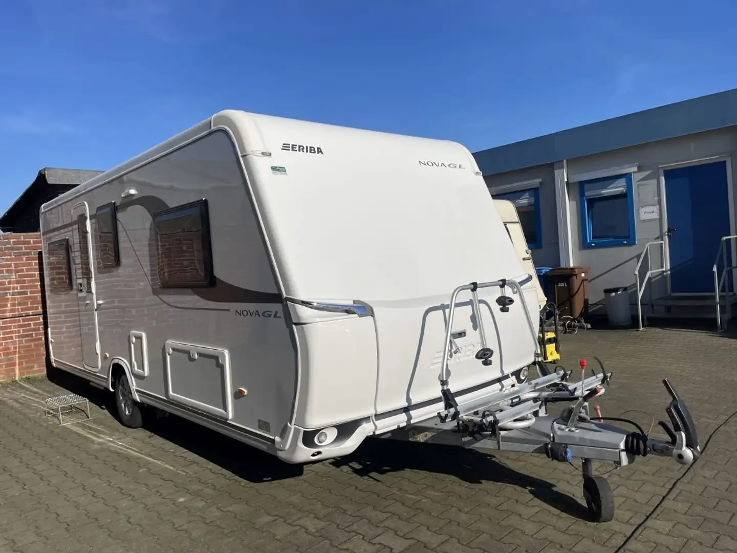 Hymer/Eriba Nova 530GL Mover.Fahrradträger.Tempo100 - 1
