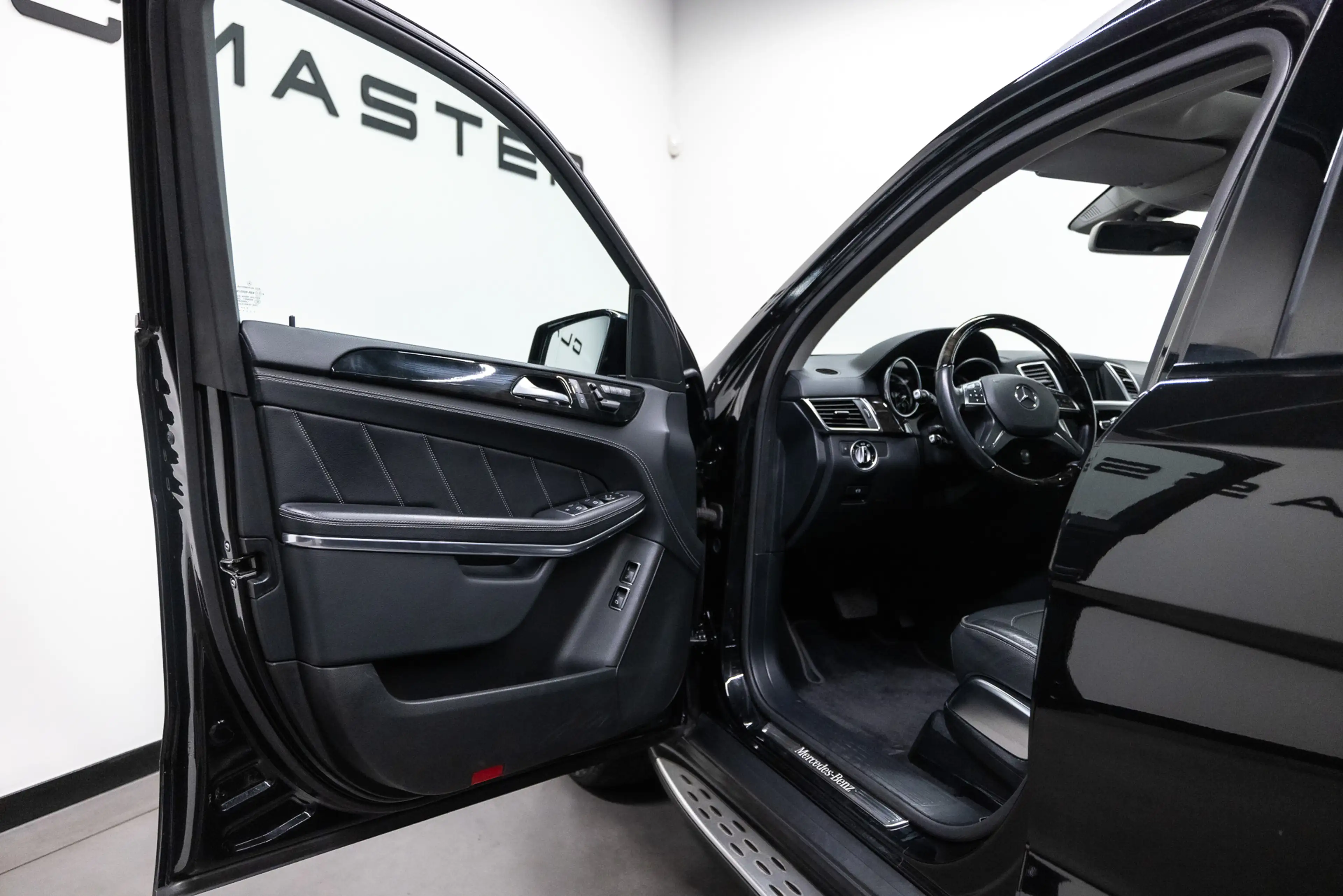 Mercedes-Benz GL 500 4-Matic — photo 49