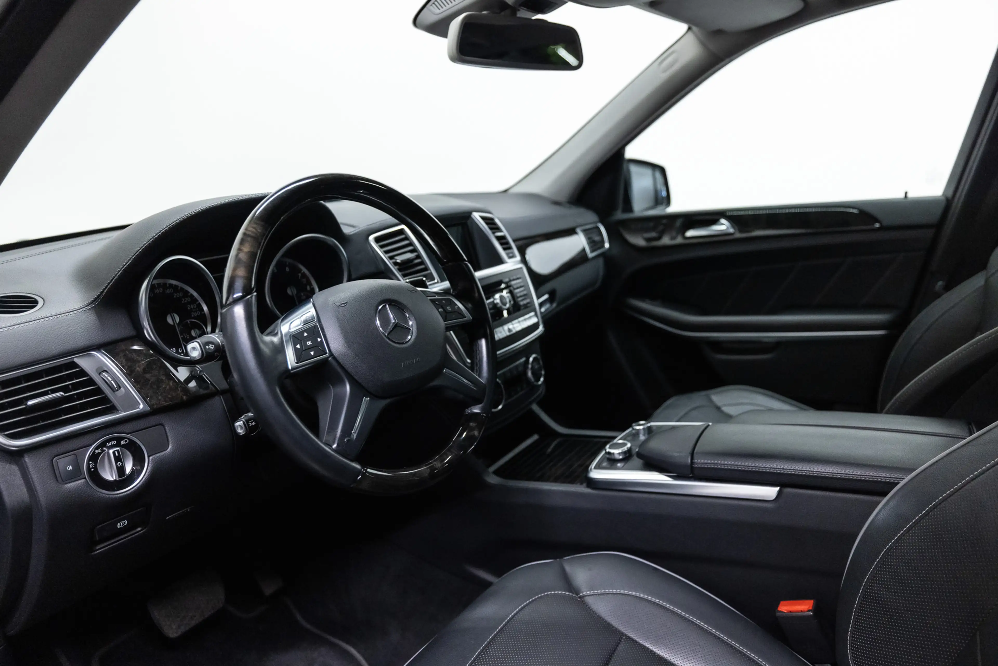 Mercedes-Benz GL 500 4-Matic — photo 4
