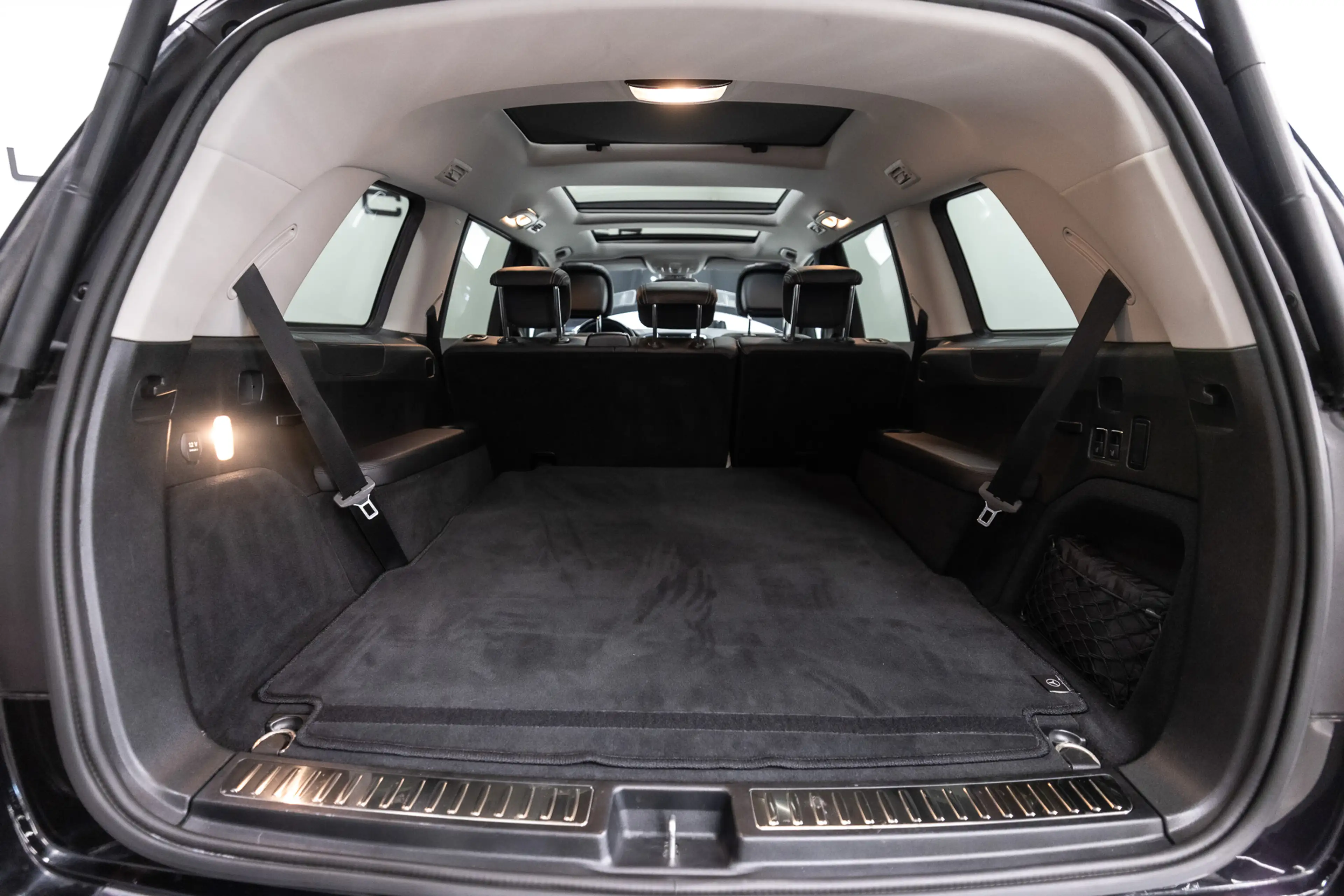 Mercedes-Benz GL 500 4-Matic — photo 39