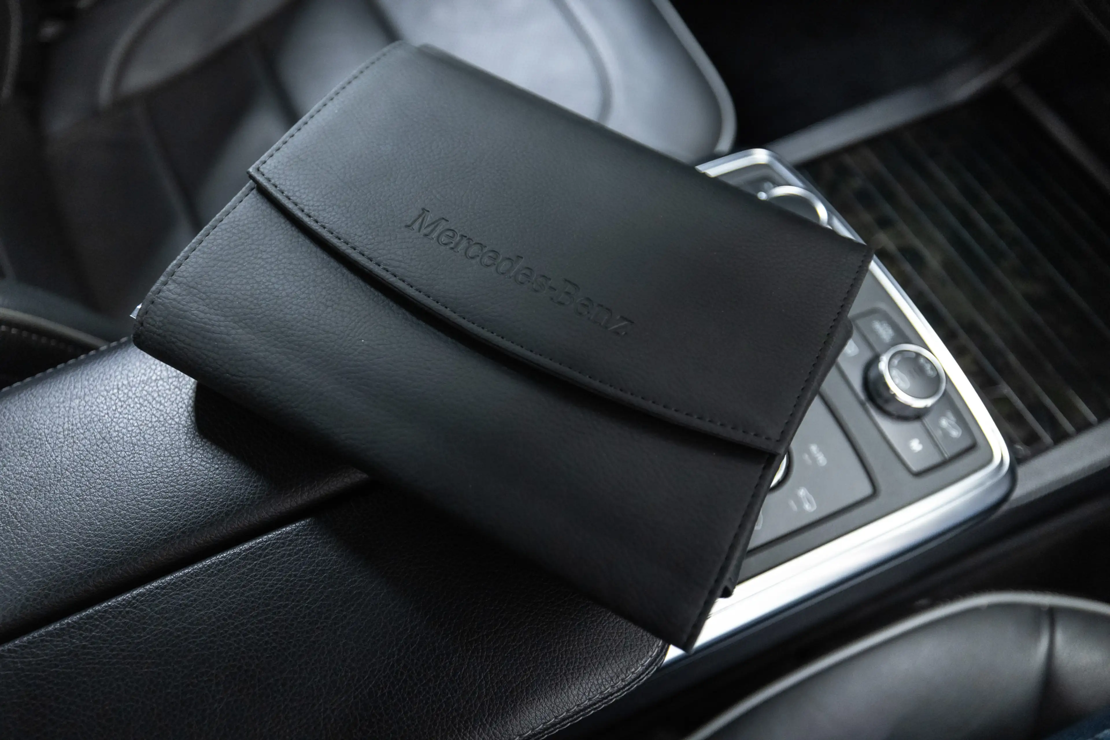 Mercedes-Benz GL 500 4-Matic — photo 16