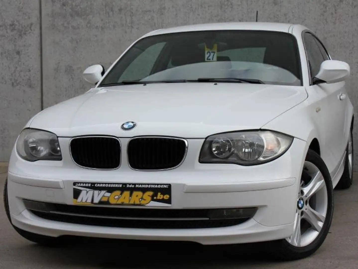 BMW 116 116i/3-deur/getinte ramen/Pdc... Wit - 1