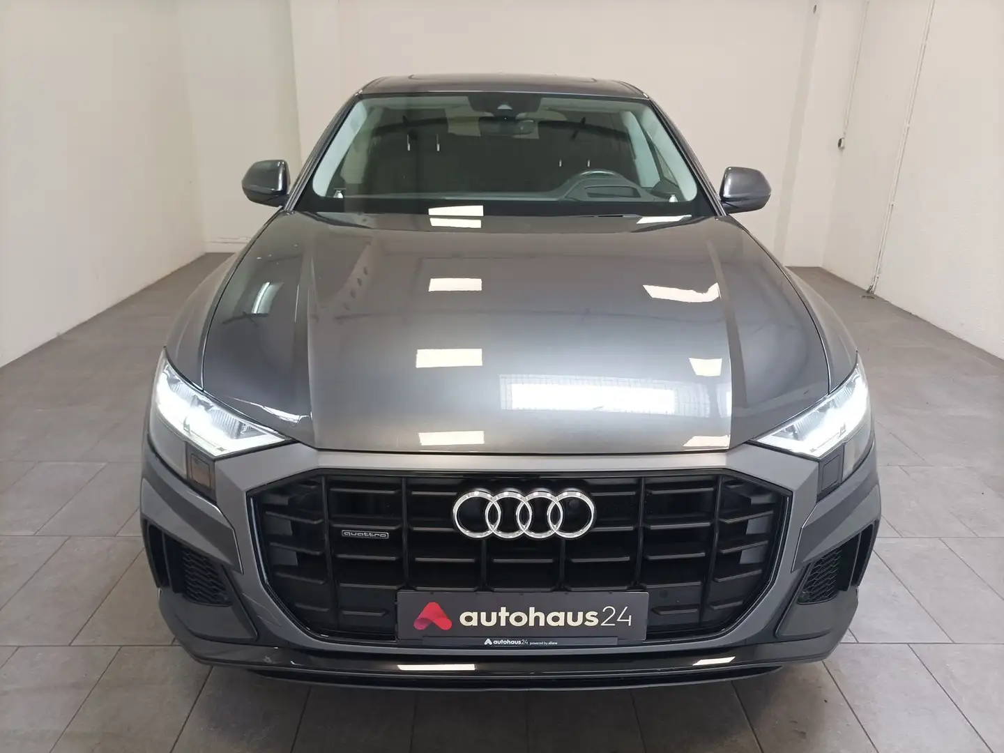 Audi Q8 50 3.0 TDI quattro Navi|Pano|V. Cockpit|B&O Grau - 2