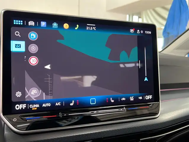 Volkswagen Golf view 10
