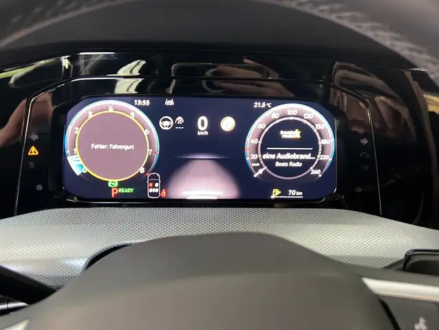 Volkswagen Golf view 7