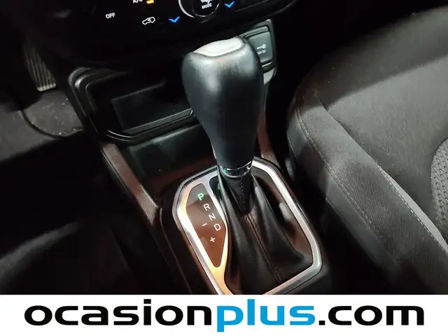 Jeep Renegade view 5